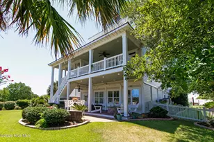 111 Riverside Ave, Morehead City, NC 28557 - Photo 59