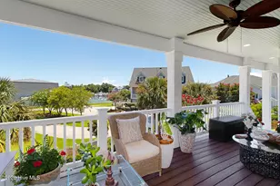 111 Riverside Ave, Morehead City, NC 28557 - Photo 23