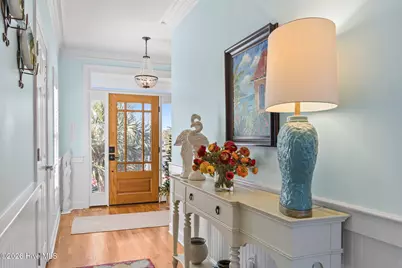 111 Riverside Avenue, Morehead City, NC 28557 - Photo 5