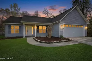 505 N Belvedere Dr, Hampstead, NC 28443 - Photo 1
