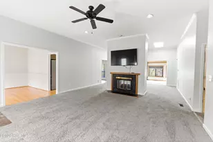 632 Ravenswood Rd, Hampstead, NC 28443 - Photo 5