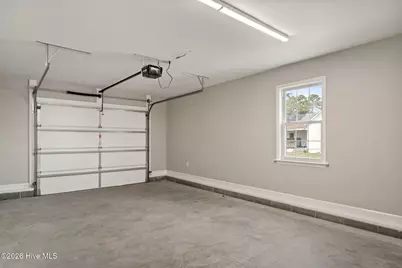 214 N Walnut Street, Rose Hill, NC 28458 - Photo 25
