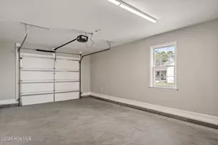 214 N Walnut St, Rose Hill, NC 28458 - Photo 25