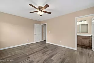 214 N Walnut St, Rose Hill, NC 28458 - Photo 17