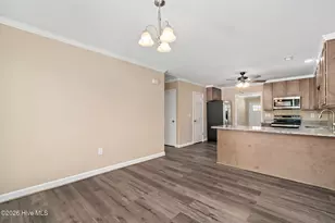 214 N Walnut St, Rose Hill, NC 28458 - Photo 15