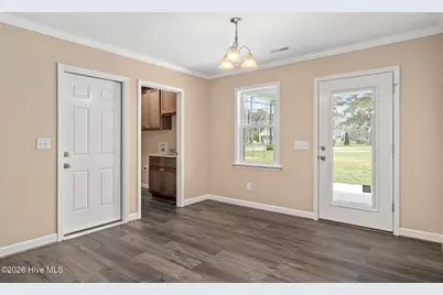 214 N Walnut Street, Rose Hill, NC 28458 - Photo 13