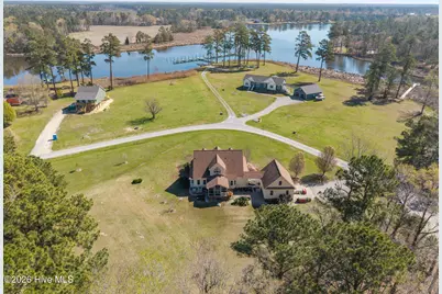 1052 N Creek Drive, Belhaven, NC 27810 - Photo 3