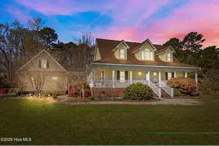 1052 N Creek Dr, Belhaven, NC 27810 - Photo 1