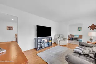 525 Bedford Forest Dr, Wilmington, NC 28412 - Photo 5
