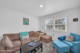 525 Bedford Forest Dr, Wilmington, NC 28412 - Photo 9