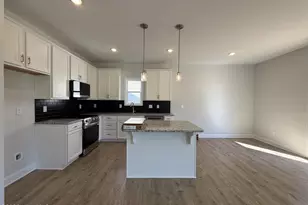 110 Cinnabar St, Clayton, NC 27527 - Photo 3