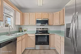 92 E 2nd St, Ocean Isle Beach, NC 28469 - Photo 17