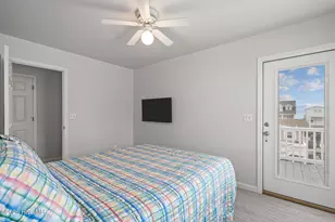 92 E 2nd St, Ocean Isle Beach, NC 28469 - Photo 31