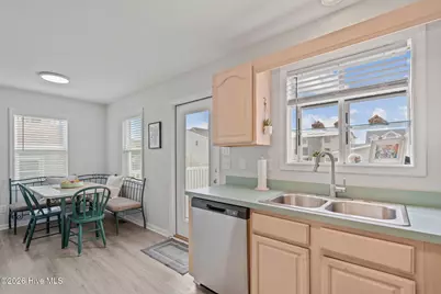 92 E Second Street, Ocean Isle Beach, NC 28469 - Photo 17