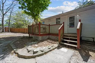 700 Henderson Dr, Jacksonville, NC 28540 - Photo 37