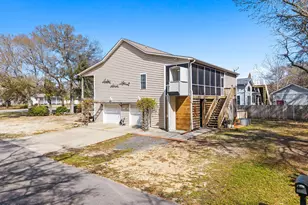 1401 E Oak Island Dr, Oak Island, NC 28465 - Photo 31