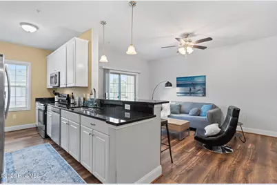 123 Covil Avenue #Unit 301, Wilmington, NC 28403 - Photo 9