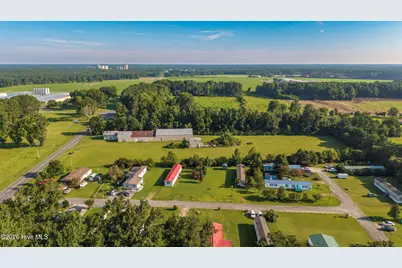 3699 US 117, Rose Hill, NC 28458 - Photo 7