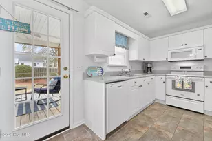 124 NE 34th St, Oak Island, NC 28465 - Photo 21