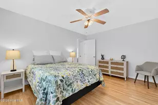 124 NE 34th St, Oak Island, NC 28465 - Photo 23