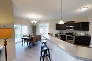 828 Hidden Bridge Rd, Jacksonville, NC 28546 - Photo 3