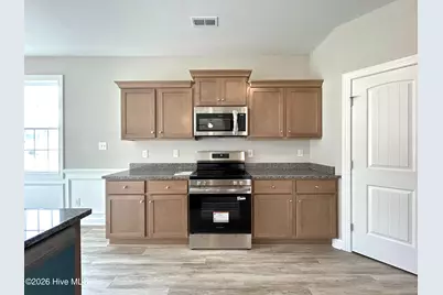 828 Hidden Bridge Road, Jacksonville, NC 28546 - Photo 15