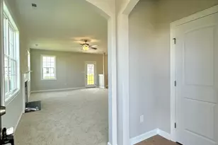 1229 Inner Banks Ln, Jacksonville, NC 28546 - Photo 5