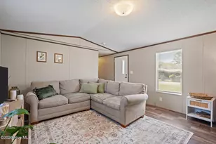 1633 Kennedy Rd, Wilmington, NC 28409 - Photo 9