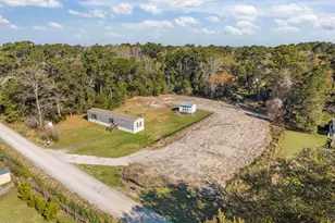 1633 Kennedy Rd, Wilmington, NC 28409 - Photo 1