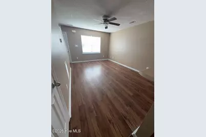 2005 Banister Loop, Jacksonville, NC 28546 - Photo 3
