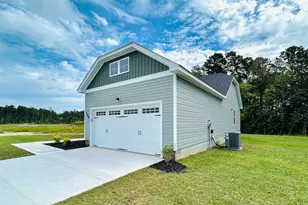 1231 Inner Banks Ln, Jacksonville, NC 28546 - Photo 3