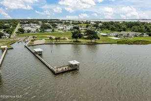 405 Snow Goose Ln, Newport, NC 28570 - Photo 5