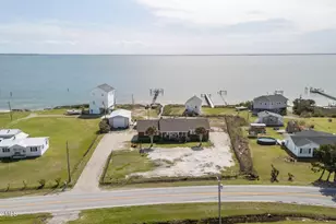 1286 Island Rd, Harkers Island, NC 28531 - Photo 35
