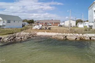 1286 Island Rd, Harkers Island, NC 28531 - Photo 41