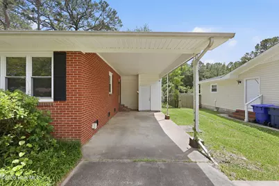 121 Bryan Boulevard, Havelock, NC 28532 - Photo 3