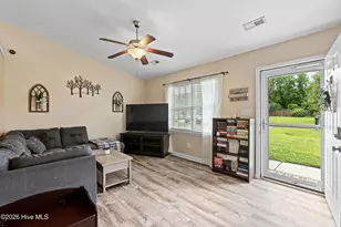 101 Woodbury Farm Dr, Jacksonville, NC 28540 - Photo 5