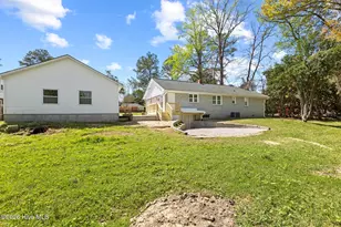 106 Elizabeth St, Richlands, NC 28574 - Photo 15