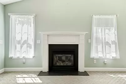 4985 Glen Cove Drive SE, Southport, NC 28461 - Photo 5