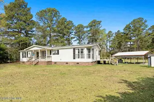 5689 Maple St NE, Winnabow, NC 28479 - Photo 3