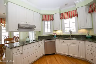 332 Magnolia Circle, Southern Pines, NC 28387 - Photo 17