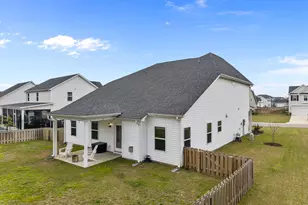 209 E Red Head Cir, Sneads Ferry, NC 28460 - Photo 39
