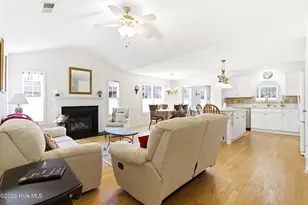 111 Bay Tree Cir, Hampstead, NC 28443 - Photo 15