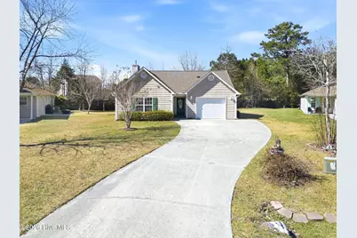 111 Bay Tree Circle, Hampstead, NC 28443 - Photo 5