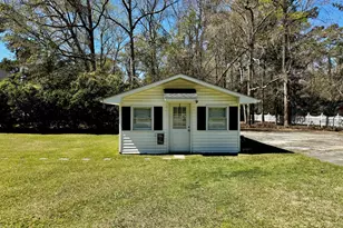 200 Elm St, Whiteville, NC 28472 - Photo 11