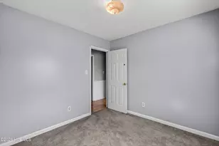111 Little Lake Cir, New Bern, NC 28560 - Photo 19