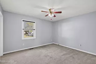 111 Little Lake Cir, New Bern, NC 28560 - Photo 13