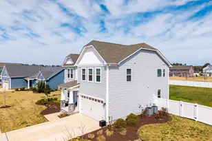 418 Campus Dr, Moyock, NC 27958 - Photo 31