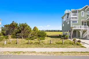 862 Ocean Blvd W, Holden Beach, NC 28462 - Photo 11