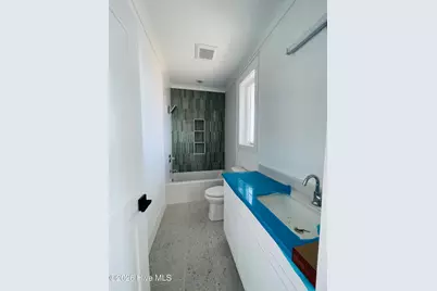 862 Ocean Boulevard W, Holden Beach, NC 28462 - Photo 9