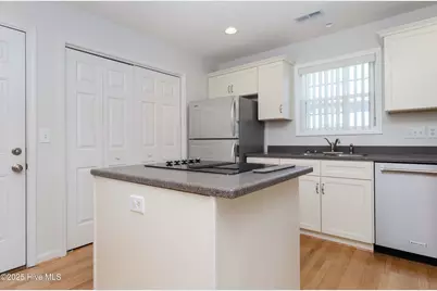 340 Palmer Way, Wilmington, NC 28412 - Photo 3